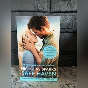 Safe Haven by Nicolas Sparks